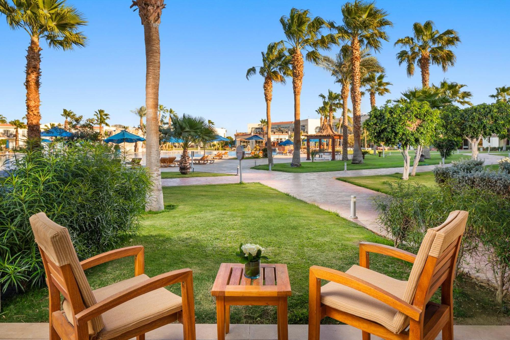 Doubletree By Hilton Sharks Bay Resort Sharm el Sheikh Esterno foto