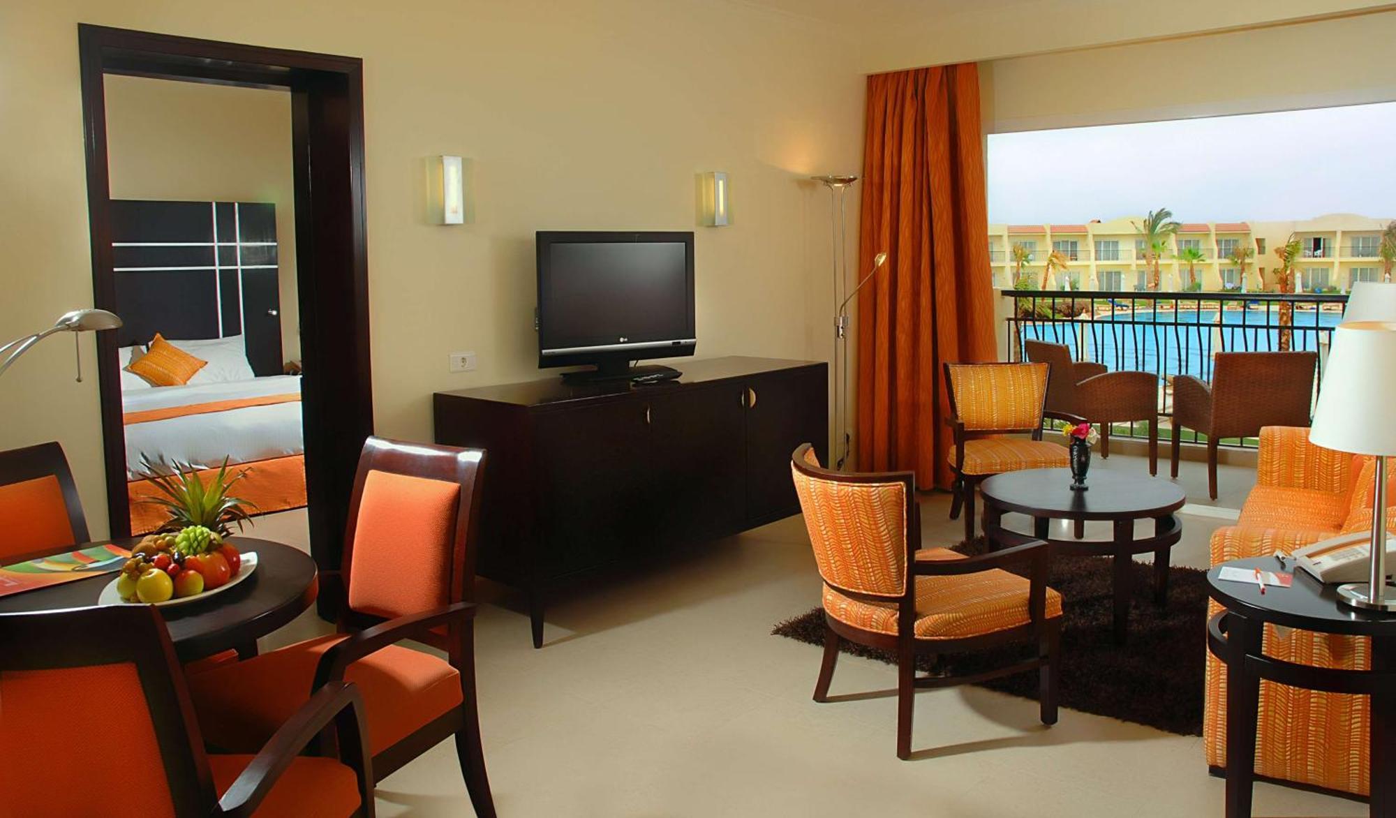 Doubletree By Hilton Sharks Bay Resort Sharm el Sheikh Esterno foto
