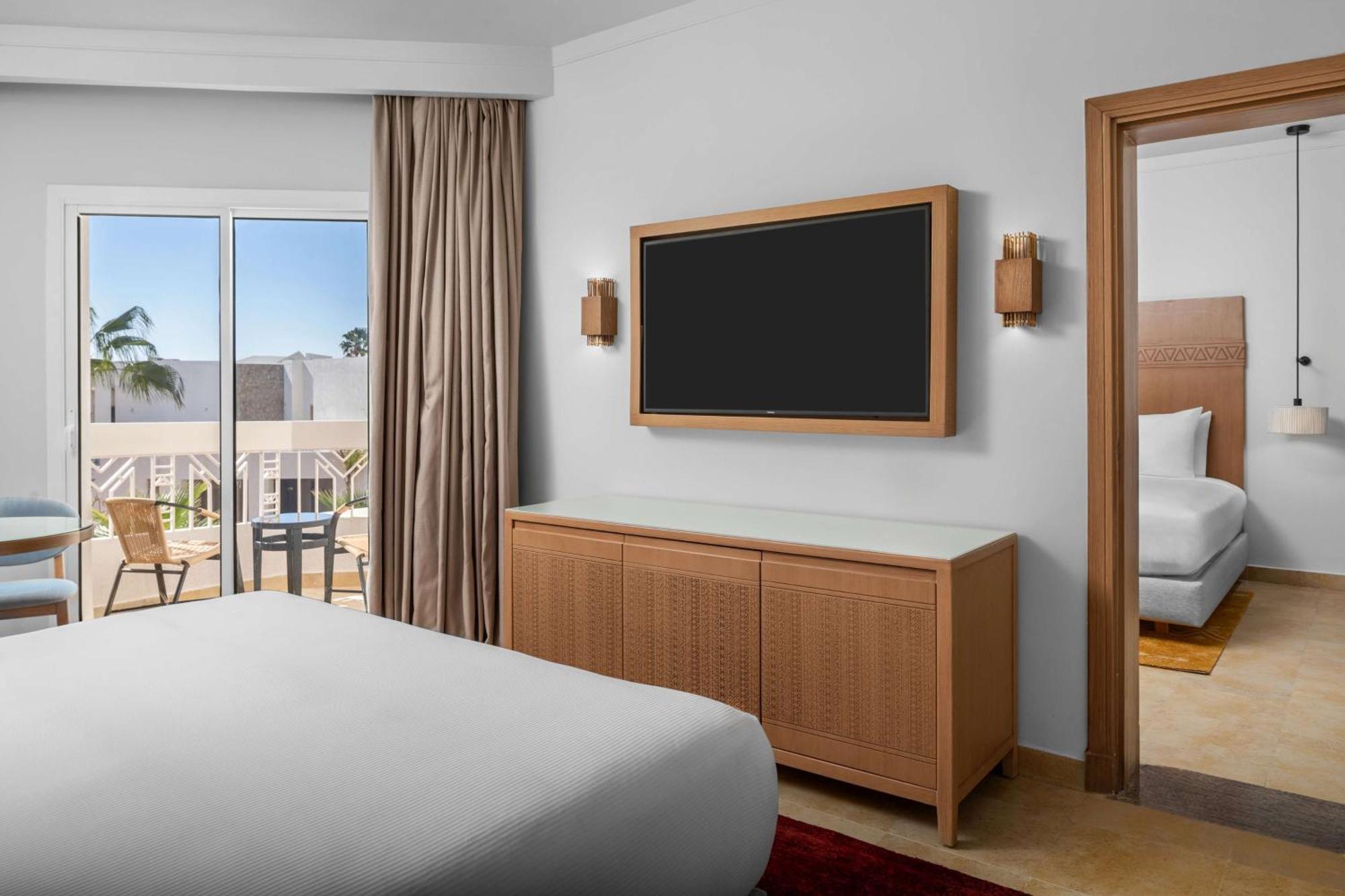 Doubletree By Hilton Sharks Bay Resort Sharm el Sheikh Esterno foto