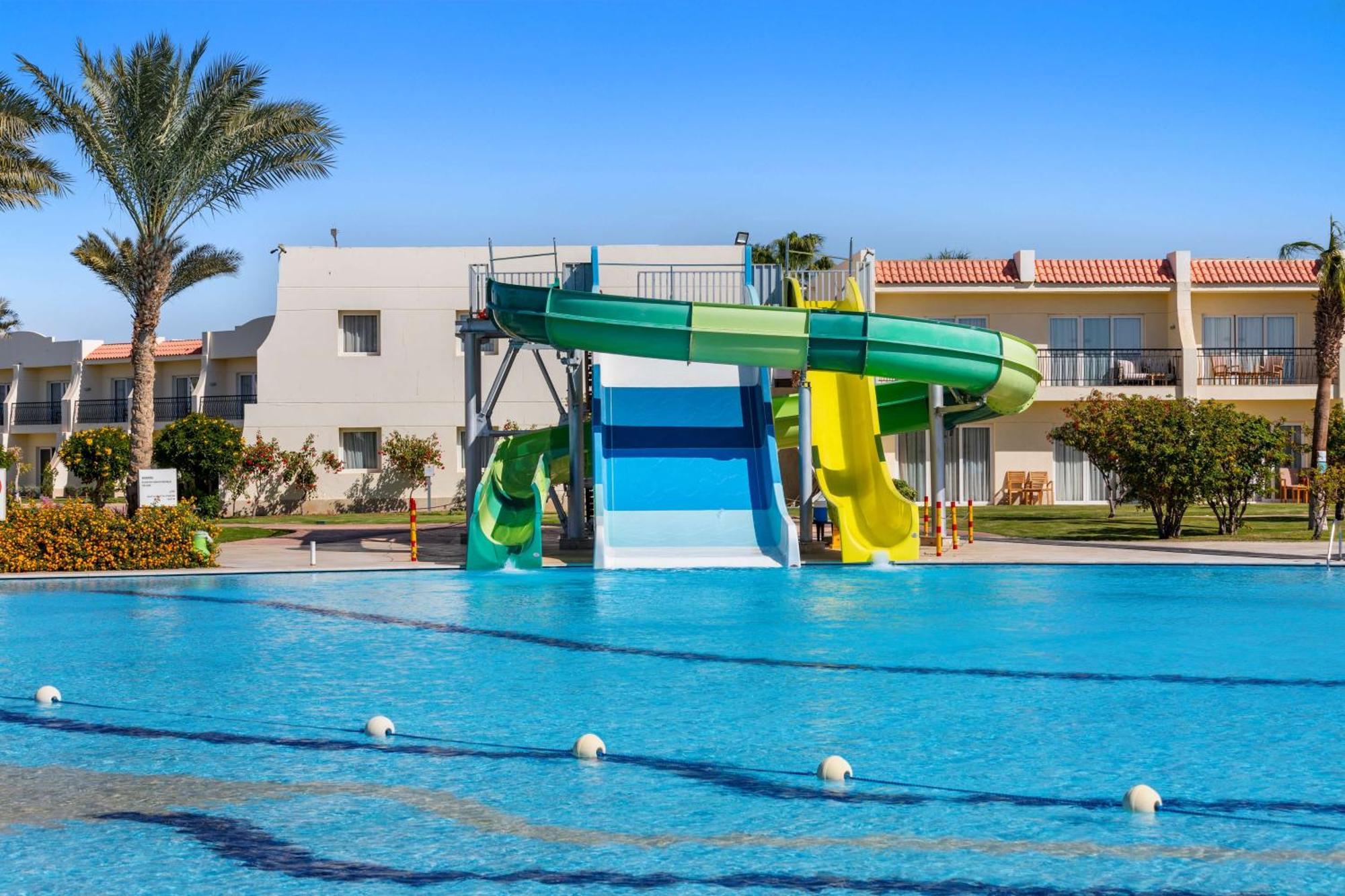 Doubletree By Hilton Sharks Bay Resort Sharm el Sheikh Esterno foto