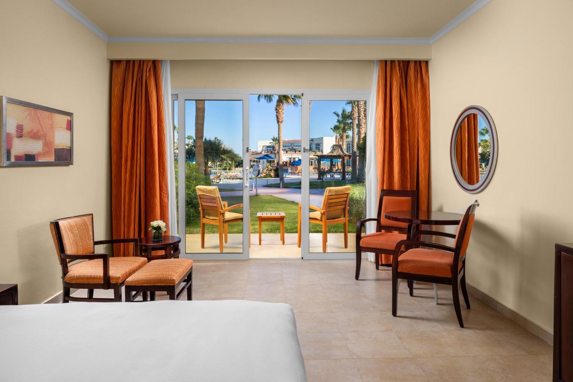 Doubletree By Hilton Sharks Bay Resort Sharm el Sheikh Esterno foto